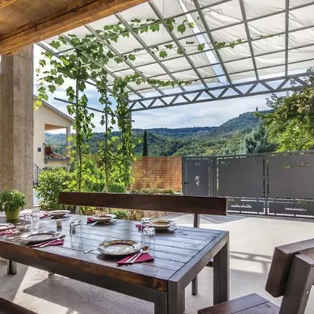 Principi Apartment *